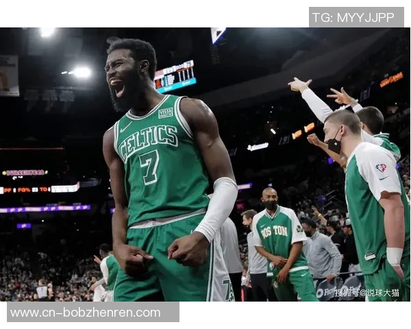 老鹰与凯尔特人激战正酣精彩直播全程回顾与分析